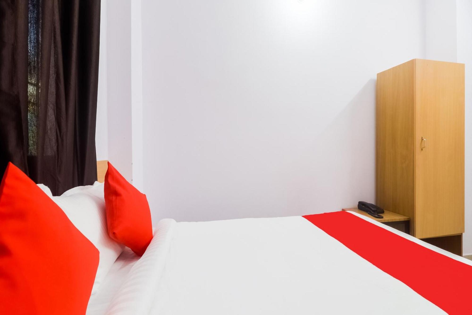 Hotel O Dream Inn Danapur Bagian luar foto