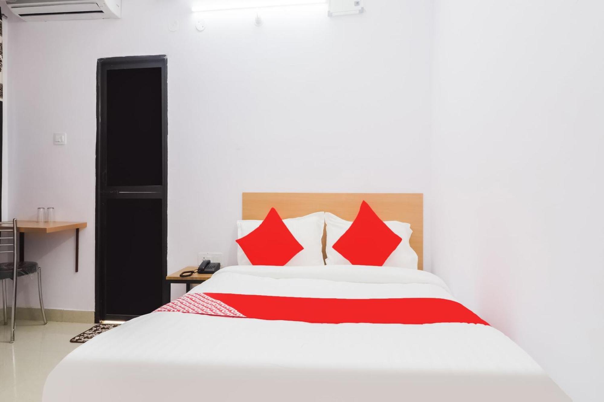 Hotel O Dream Inn Danapur Bagian luar foto