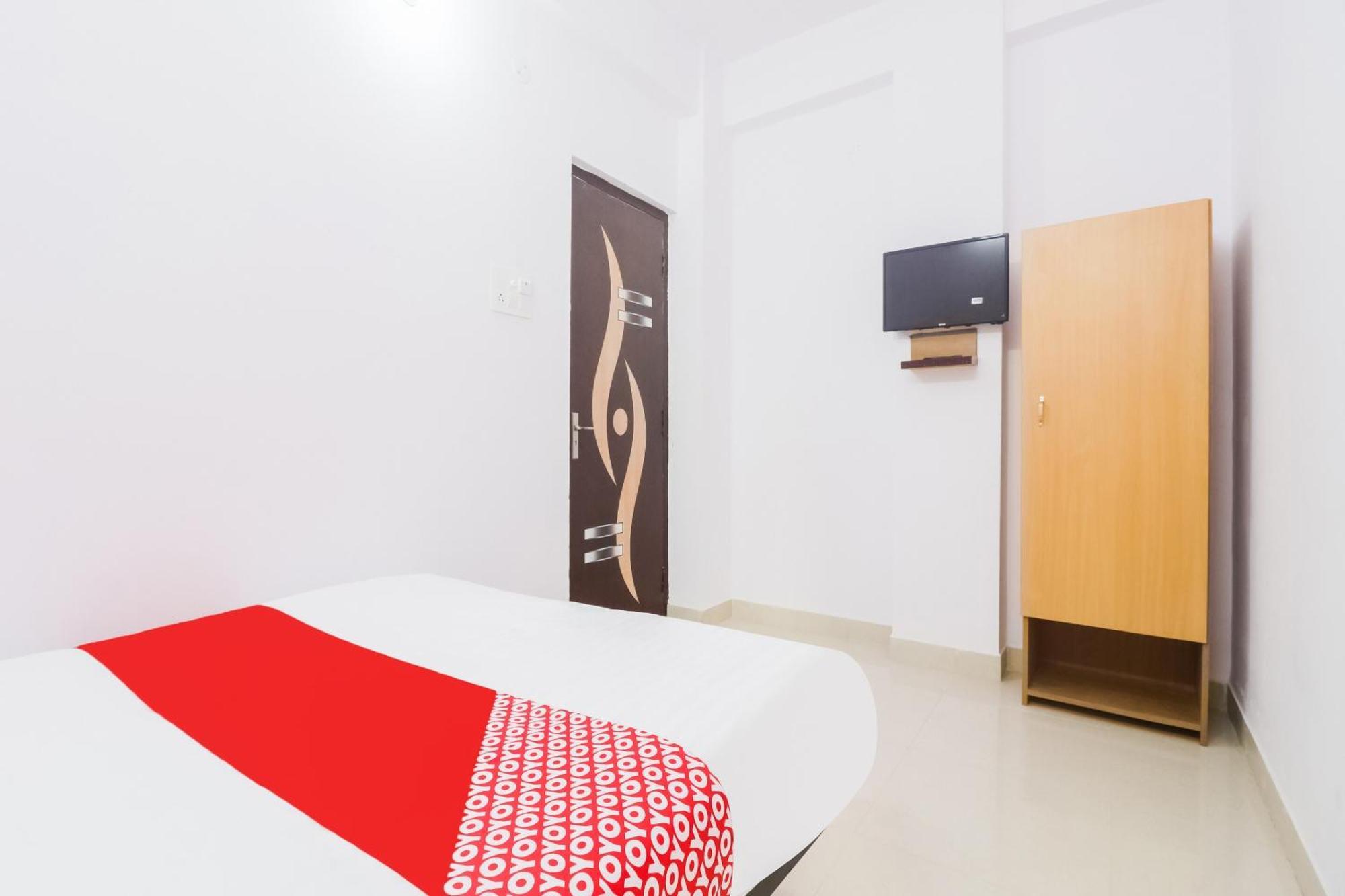 Hotel O Dream Inn Danapur Bagian luar foto